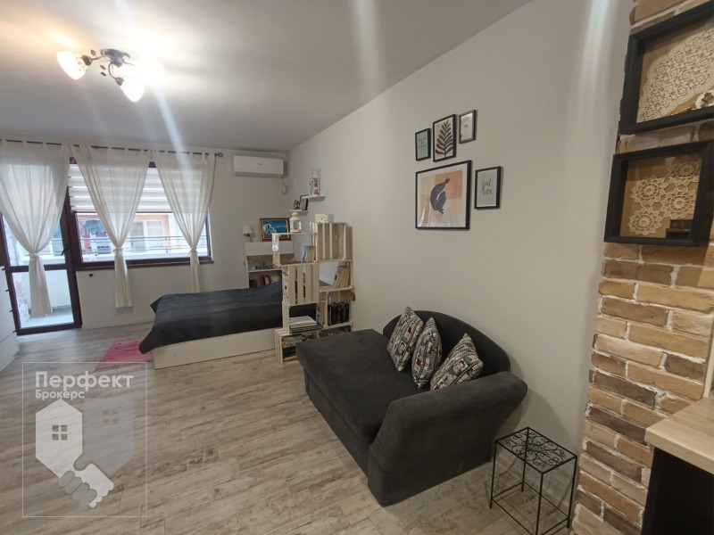 Продава 1-СТАЕН, гр. Велико Търново, Колю Фичето, снимка 5 - Апартаменти - 52975009