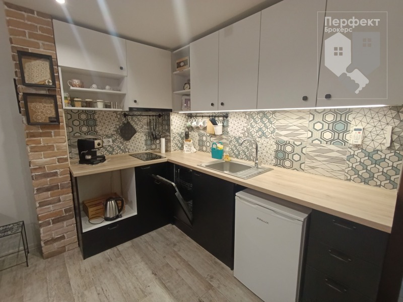 Продава 1-СТАЕН, гр. Велико Търново, Колю Фичето, снимка 3 - Апартаменти - 52975009