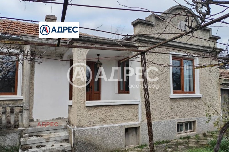 Продава КЪЩА, с. Осеново, област Варна, снимка 2 - Къщи - 52799343