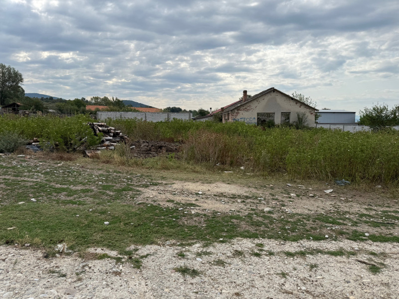 Продава  Парцел област Благоевград , с. Гърмен , 2650 кв.м | 86605946