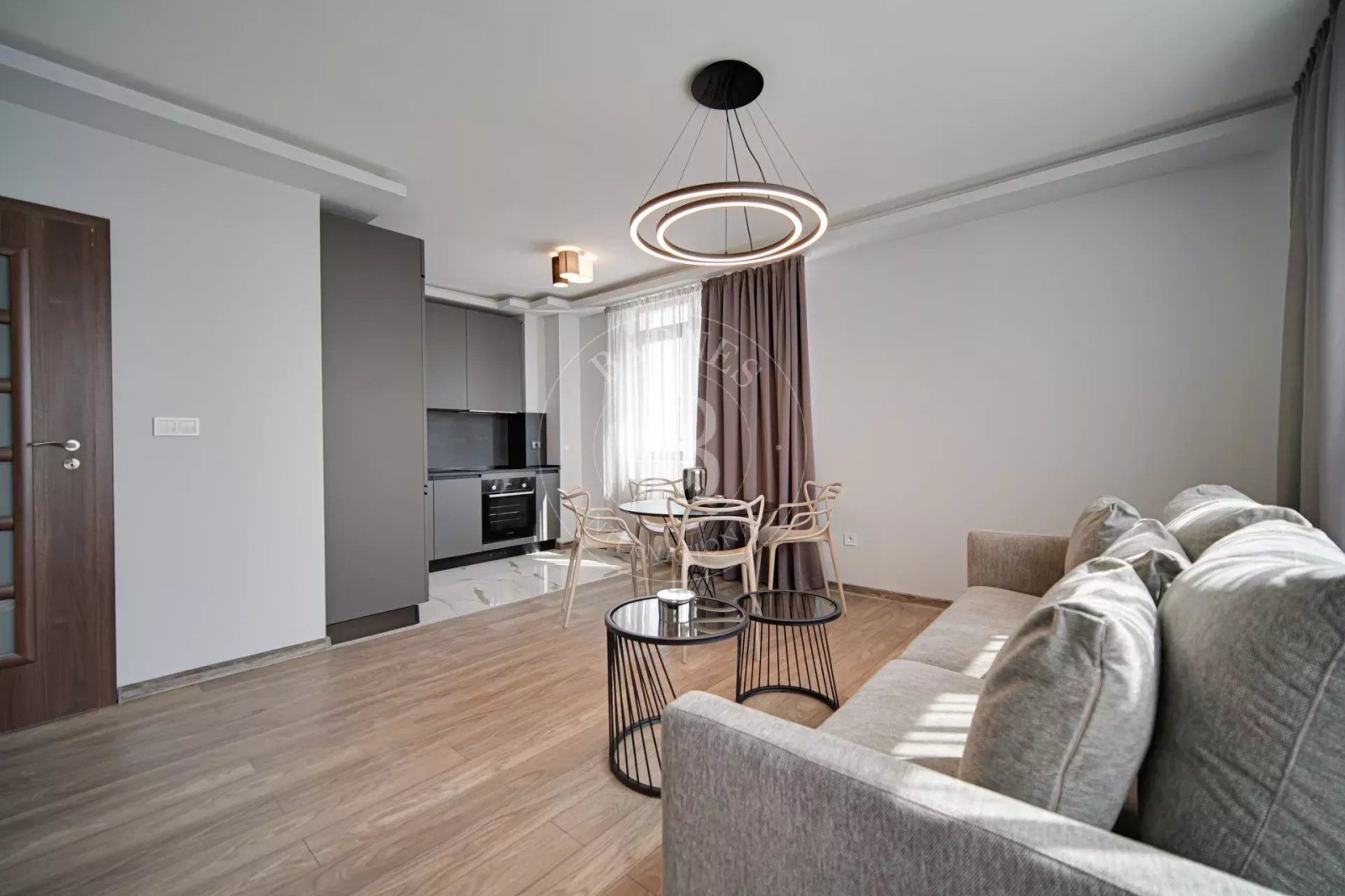 Продава МНОГОСТАЕН, гр. София, Симеоново, снимка 2 - Апартаменти - 41528564
