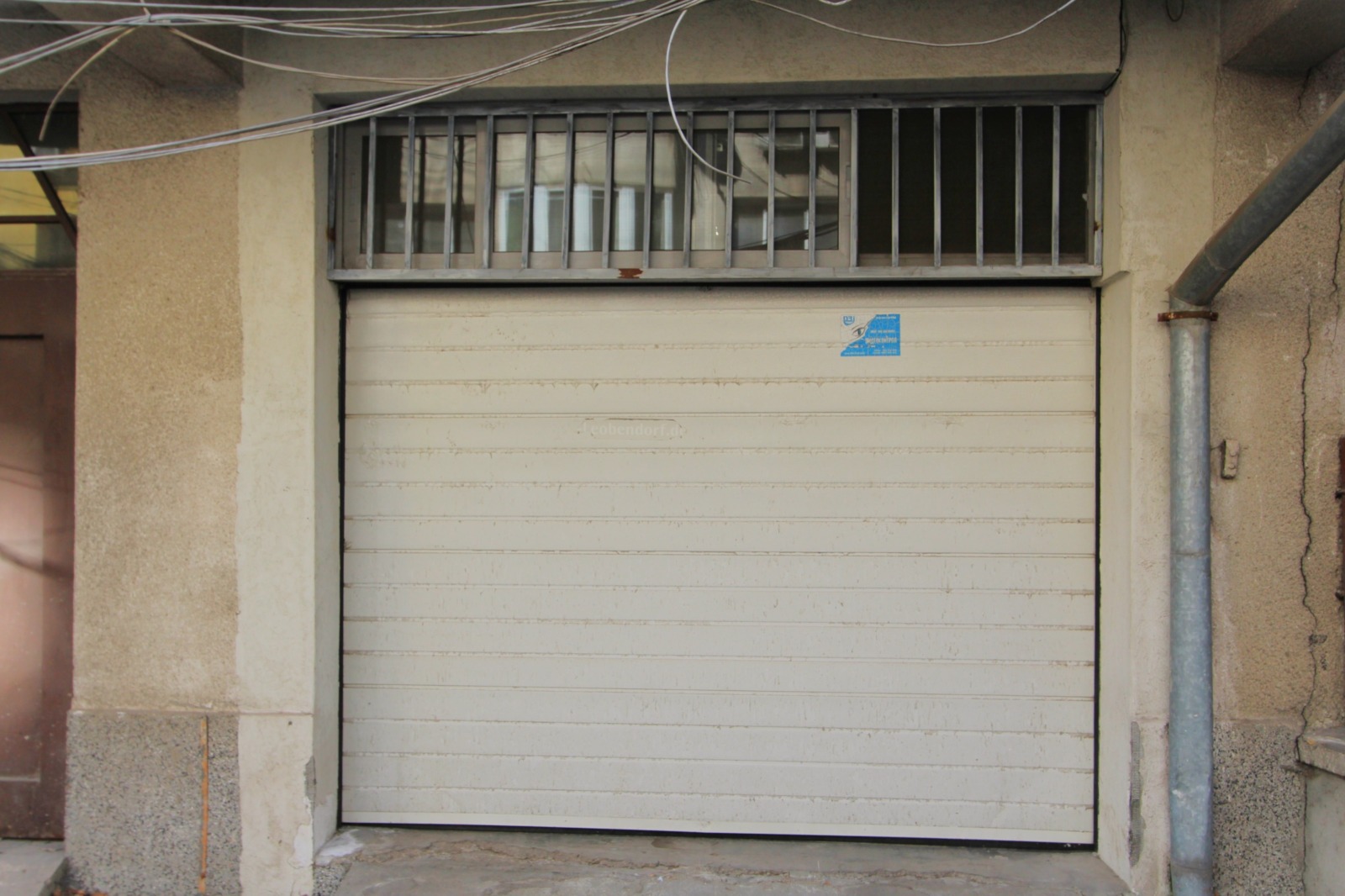 Продава ГАРАЖ, ПАРКОМЯСТО, гр. София, Оборище, снимка 2 - Гаражи и паркоместа - 55174104