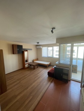 Stüdyo Meden rudnik - zona G, Burgas