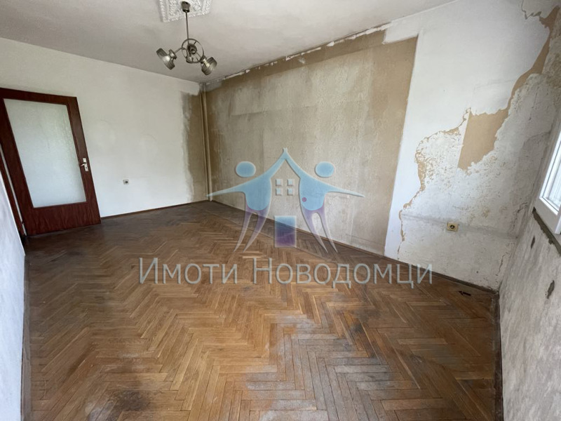 Na prodej  1 ložnice Šumen , Centar , 62 m2 | 44199532 - obraz [2]