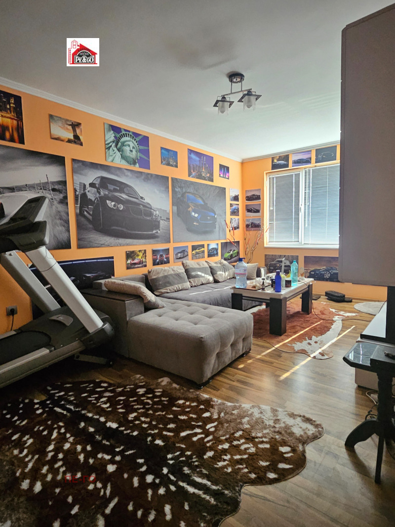 De vânzare  1 dormitor Pazardjic , Țentâr , 74 mp | 26321649 - imagine [5]