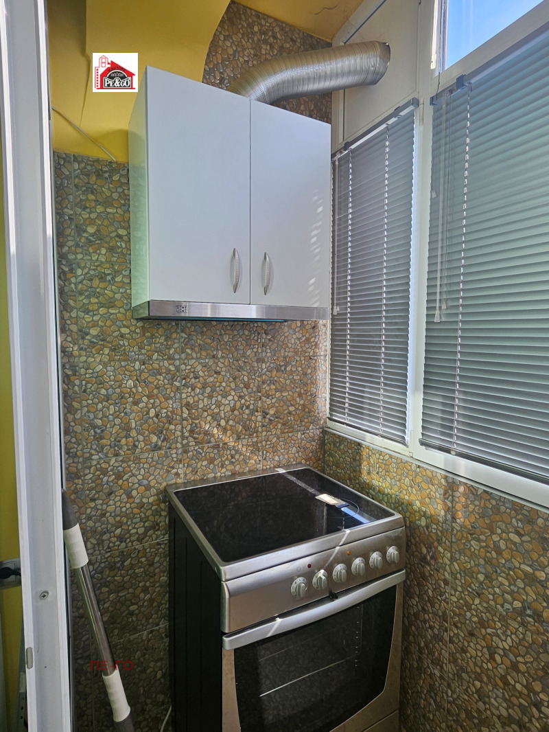De vânzare  1 dormitor Pazardjic , Țentâr , 74 mp | 26321649 - imagine [3]