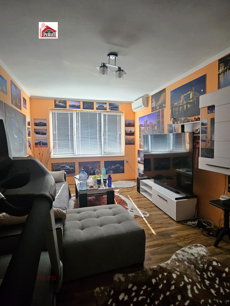De vânzare  1 dormitor Pazardjic , Țentâr , 74 mp | 26321649 - imagine [6]