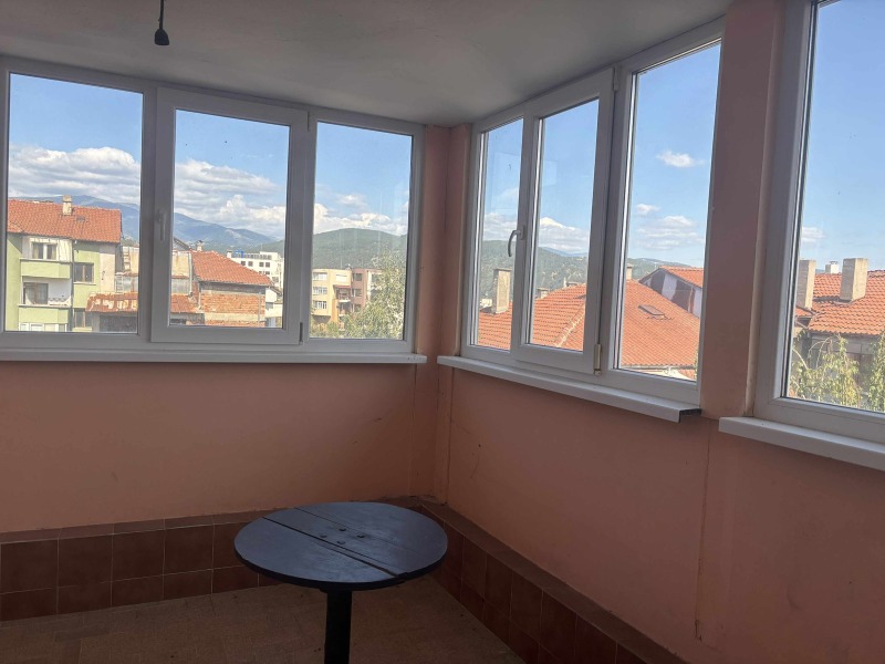 Eladó  1 hálószoba Blagoevgrad , Osvobozsdenie , 45 négyzetméter | 68350676