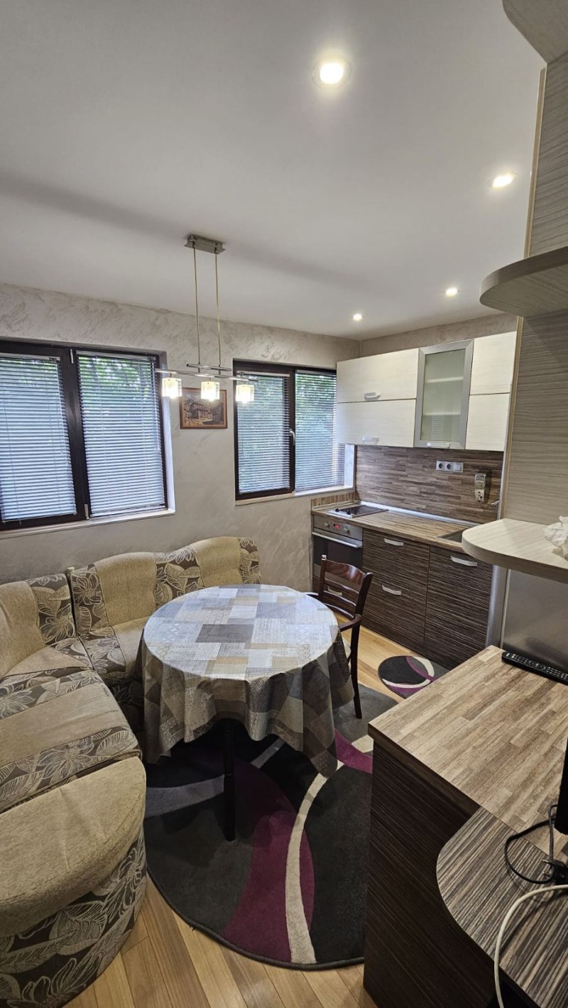 Продава 2-СТАЕН, гр. Плевен, Сторгозия, снимка 10 - Апартаменти - 53496209