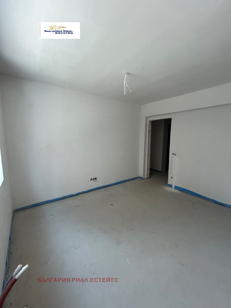 De vânzare  2 dormitoare Sofia , Crâstova vada , 147 mp | 44001358 - imagine [3]