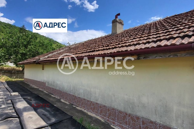 Продава КЪЩА, с. Кипра, област Варна, снимка 9 - Къщи - 51088380