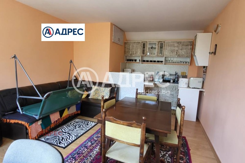 Продава КЪЩА, с. Кипра, област Варна, снимка 12 - Къщи - 51088380