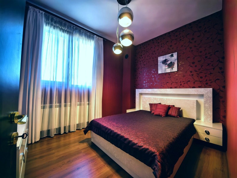 Продава КЪЩА, гр. Русе, Широк център, снимка 16 - Къщи - 52605032