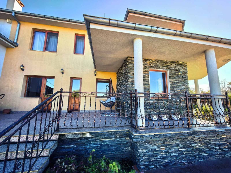 Продава КЪЩА, гр. Русе, Широк център, снимка 6 - Къщи - 52605032