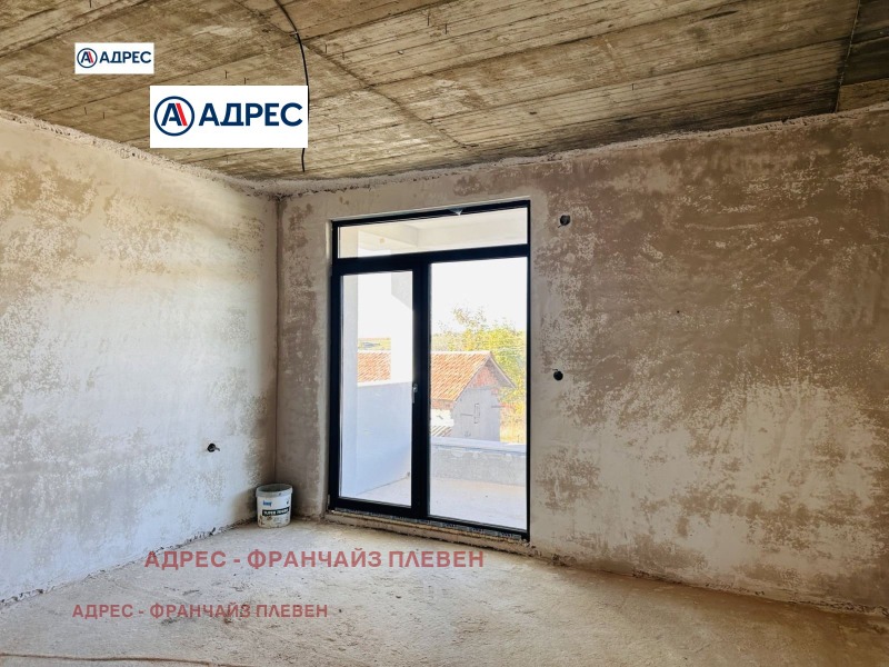 Продава КЪЩА, с. Гривица, област Плевен, снимка 8 - Къщи - 53172157