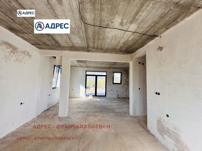 Продава КЪЩА, с. Гривица, област Плевен, снимка 6 - Къщи - 53172157