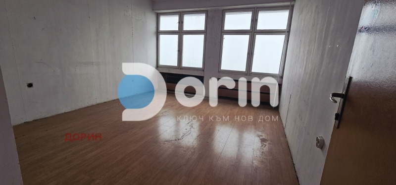 Til salgs  Industribygg Plovdiv , Industrialna zona - Trakija , 500 kvm | 18924925 - bilde [4]