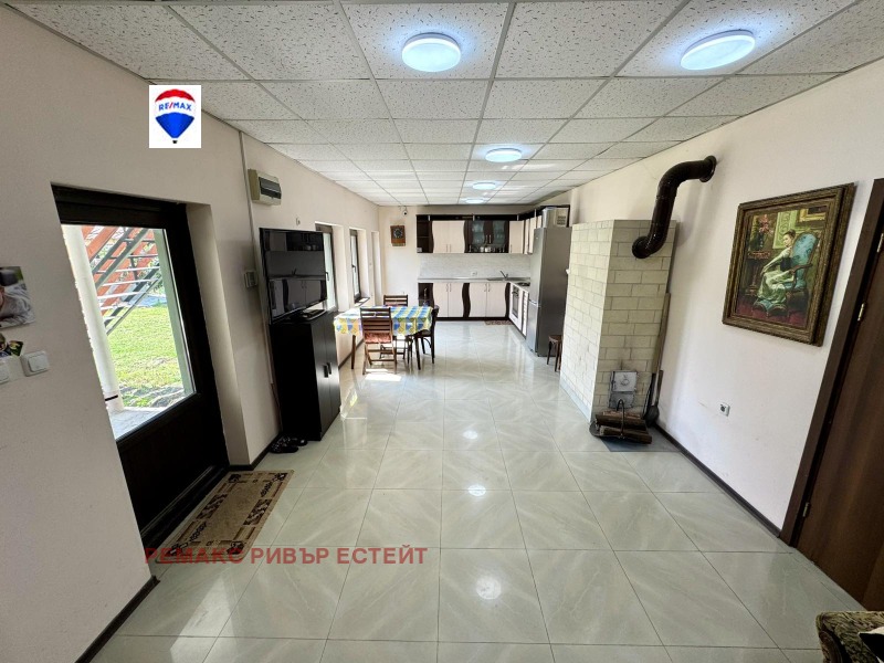 Продава КЪЩА в област Русе, с. Черешово - 99 кв.м / 129 900 € » 254 062.32 лв., РЕМАКС РИВЪР ЕСТЕЙТ