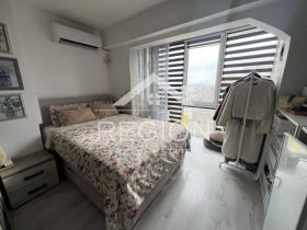 1 chambre Tsveten kvartal, Varna 10