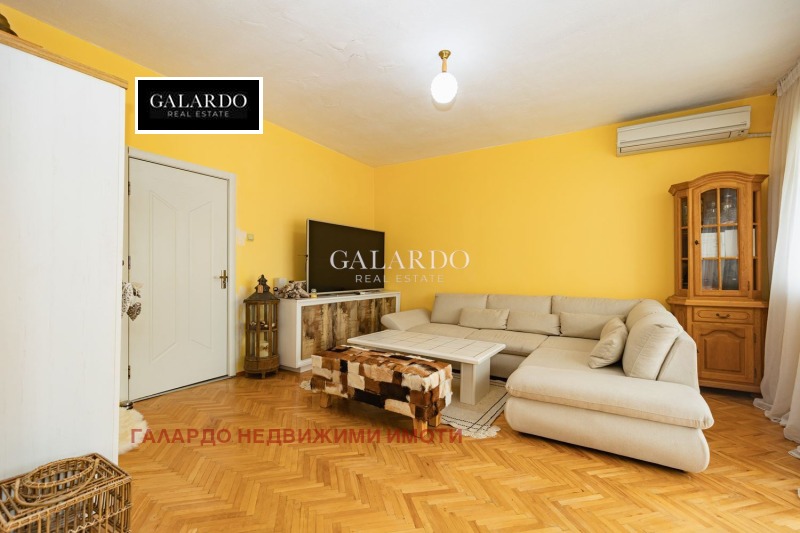 À vendre  2 chambres Plovdiv , Tsentar , 100 m² | 31997011