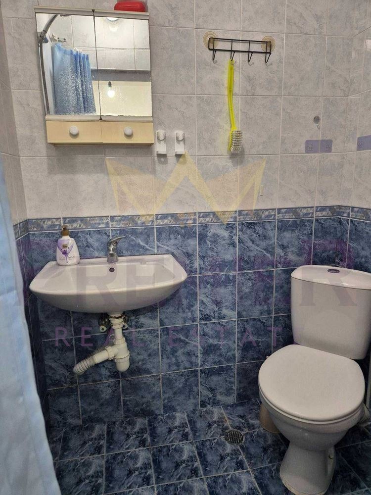 Продава 3-СТАЕН, гр. Варна, Окръжна болница-Генерали, снимка 11 - Апартаменти - 54202374