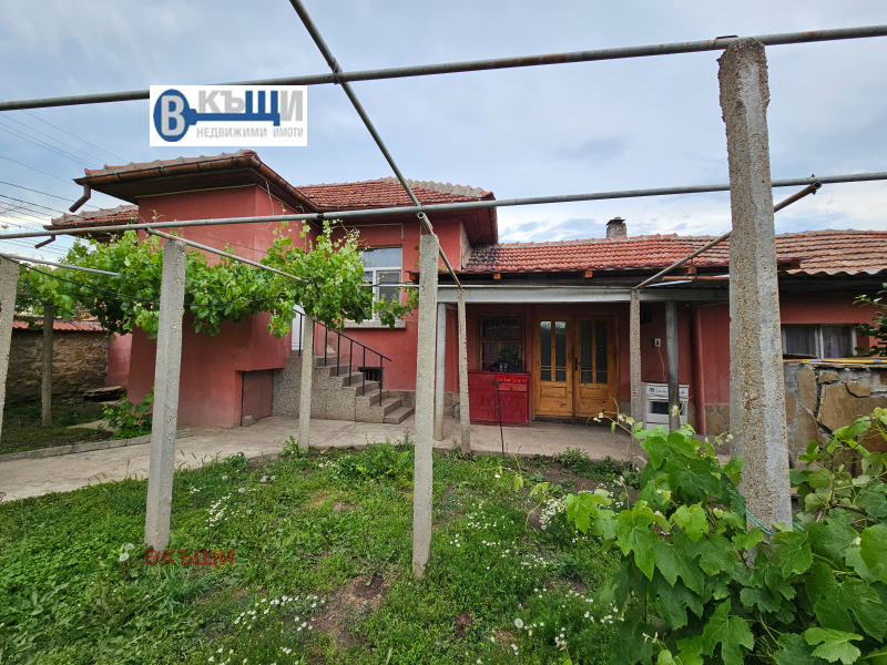 À venda  Casa região Veliko Tarnovo , Parvomaici , 130 m² | 96386222