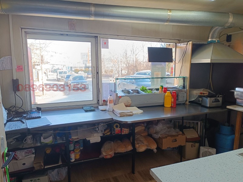 Продава ЗАВЕДЕНИЕ, гр. Търговище, Център, снимка 5 - Заведения - 53194190