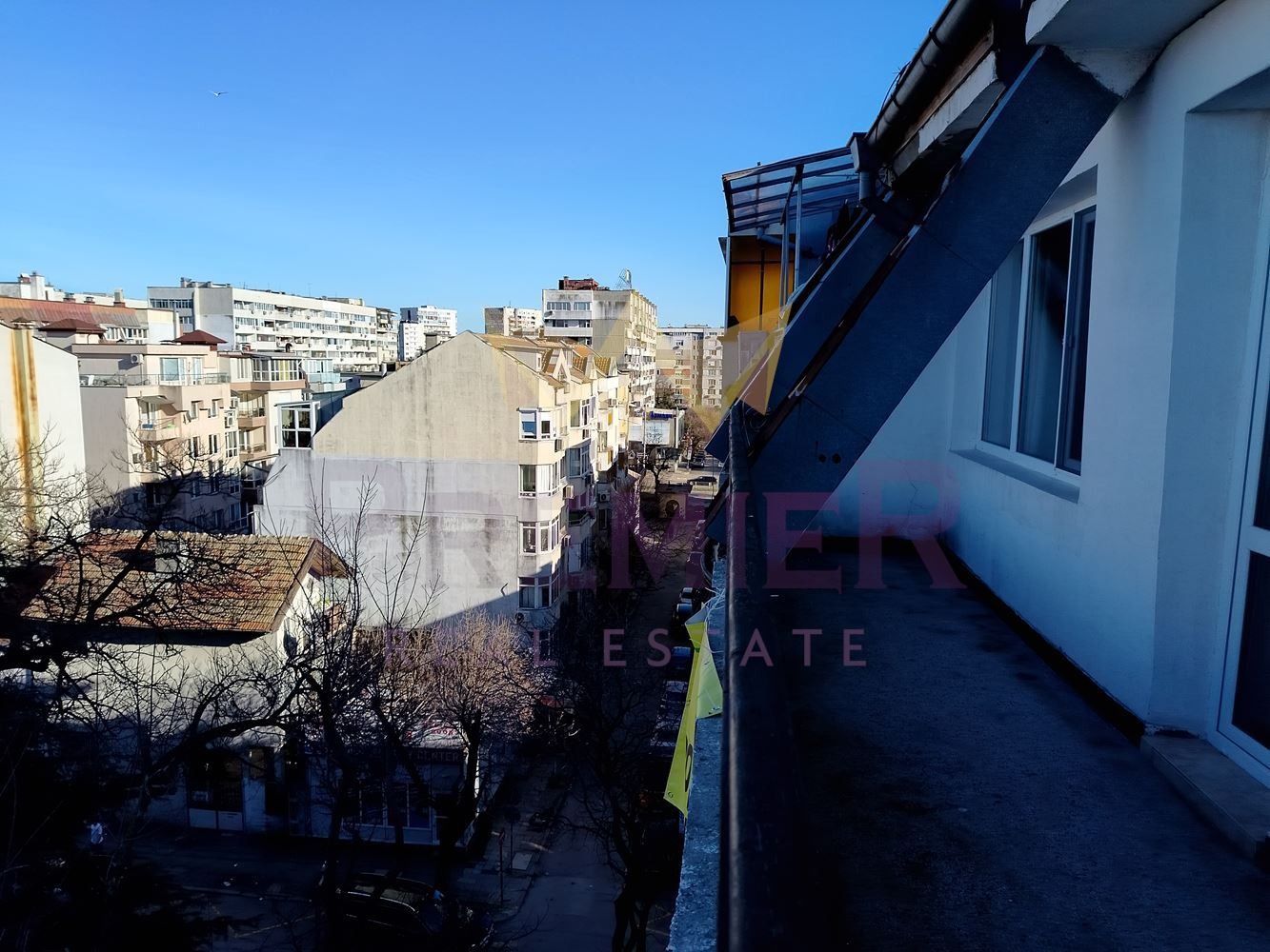 Продава 3-СТАЕН, гр. Варна, Окръжна болница-Генерали, снимка 6 - Апартаменти - 54202374