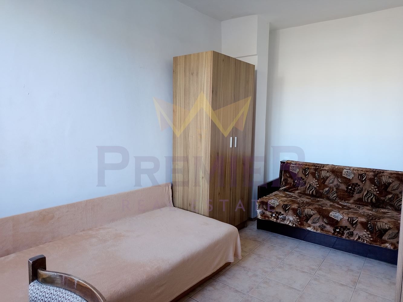 Продава 3-СТАЕН, гр. Варна, Окръжна болница-Генерали, снимка 8 - Апартаменти - 54202374