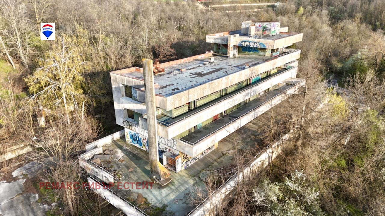 Продава ХОТЕЛ, гр. Русе, Долапите, снимка 14 - Хотели - 54148028