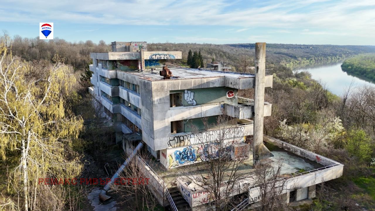 Продава ХОТЕЛ, гр. Русе, Долапите, снимка 3 - Хотели - 54148028