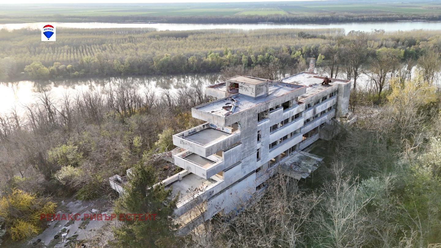 Продава ХОТЕЛ, гр. Русе, Долапите, снимка 5 - Хотели - 54148028