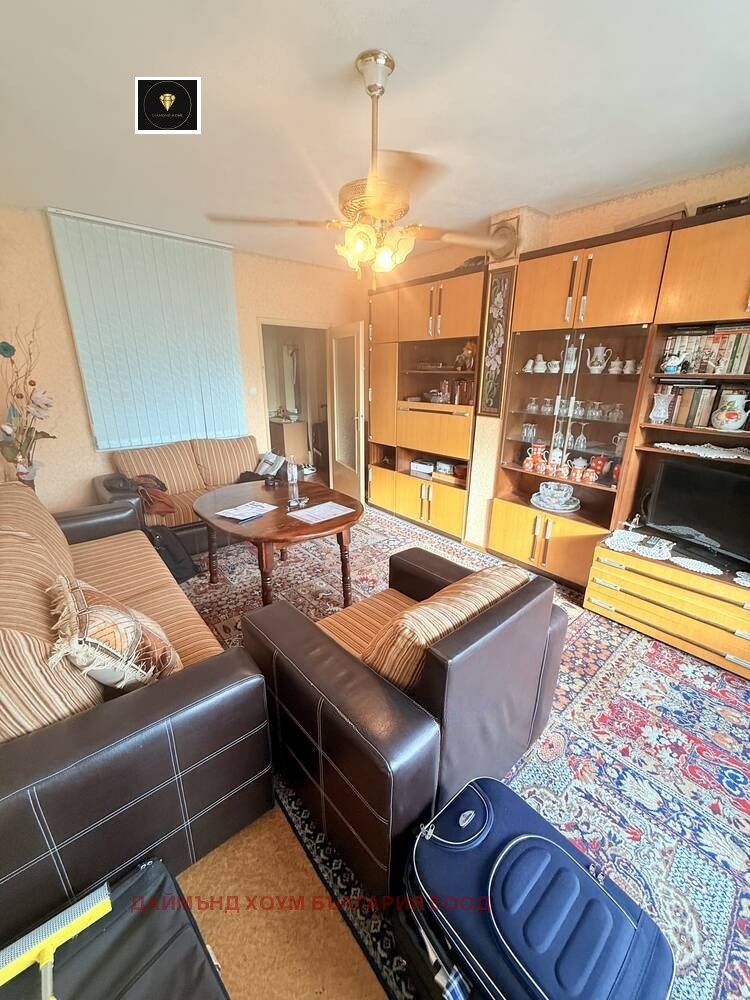 Продава 2-СТАЕН, гр. Асеновград, област Пловдив, снимка 2 - Апартаменти - 53368764