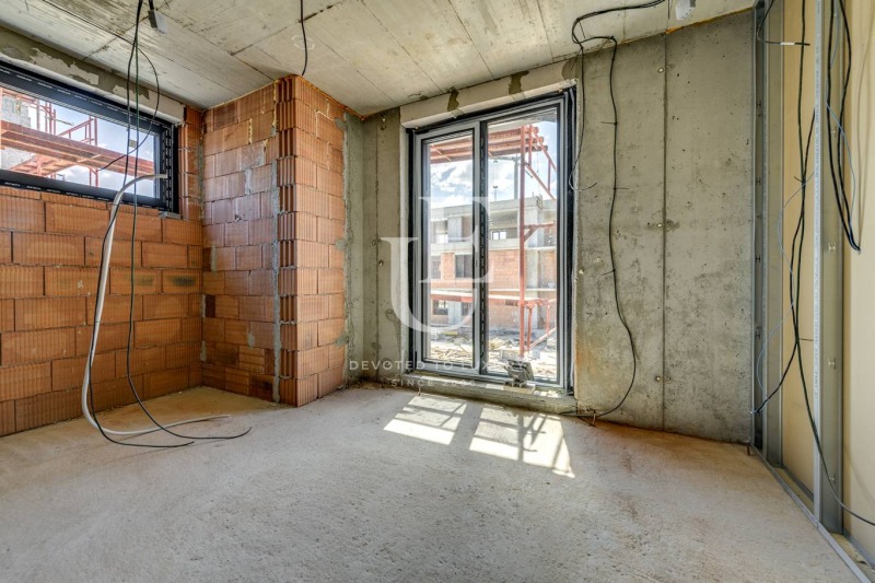 Till salu  2 sovrum Sofia , Pantjarevo , 109 kvm | 38058236 - bild [4]
