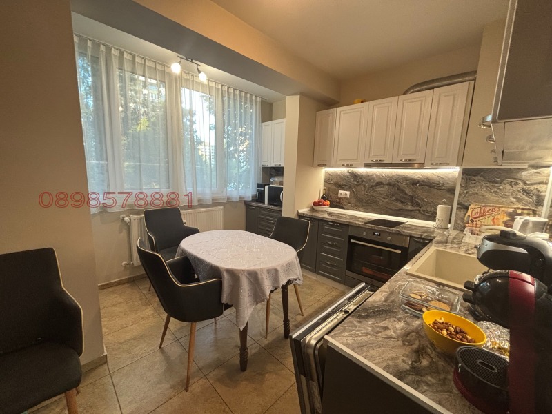 À venda  2 quartos Sofia , Bakston , 78 m² | 41406149