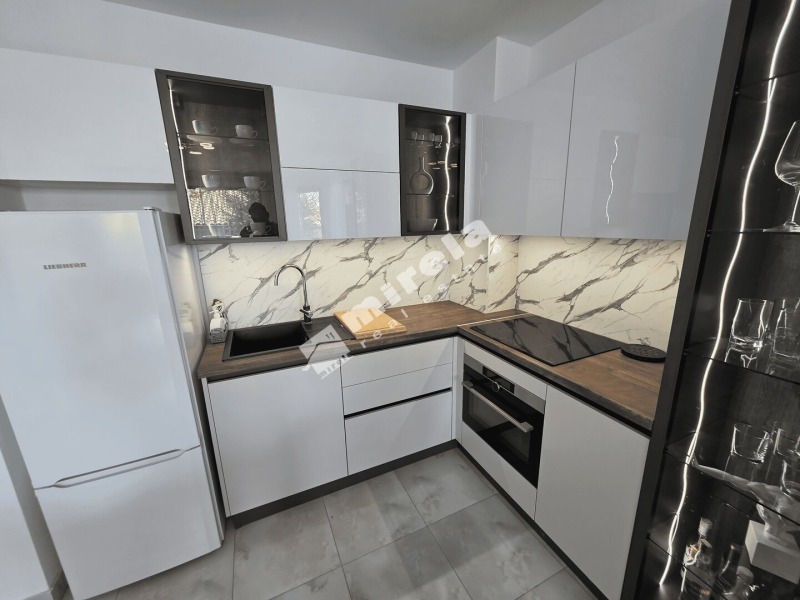 Продава 3-СТАЕН, гр. Свети Влас, област Бургас, снимка 2 - Апартаменти - 52478654