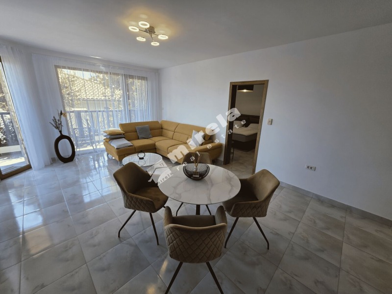 Продава 3-СТАЕН, област Бургас, гр. Свети Влас • 175000 € / 342270.25 лв. • 35608877 1