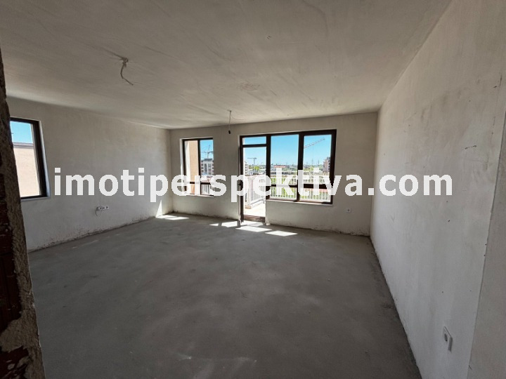 Продава МНОГОСТАЕН, гр. Пловдив, Кючук Париж, снимка 3 - Апартаменти - 54600804