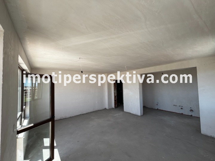 Продава МНОГОСТАЕН, гр. Пловдив, Кючук Париж