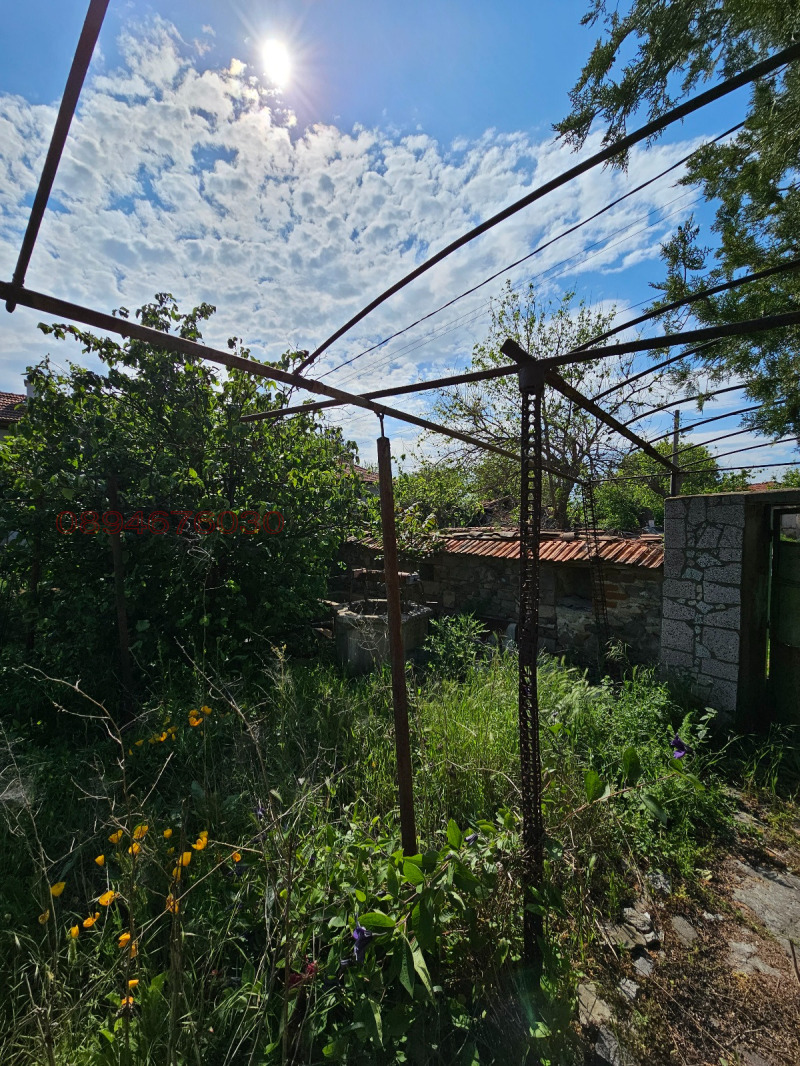 Продава КЪЩА, с. Горски извор, област Хасково, снимка 14 - Къщи - 52786514