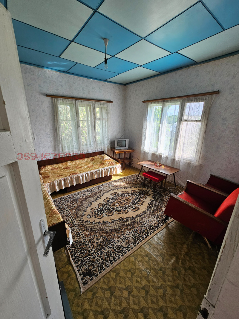 Продава КЪЩА, с. Горски извор, област Хасково, снимка 8 - Къщи - 52786514