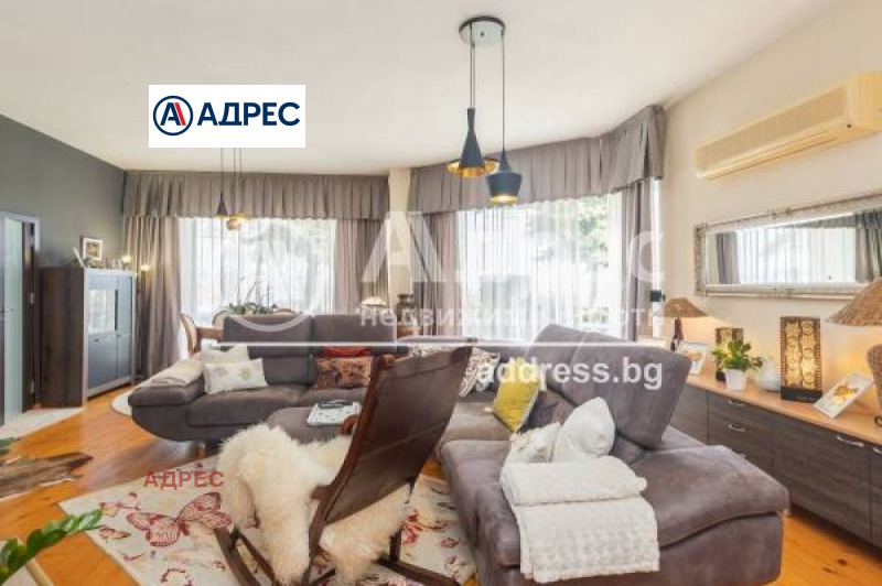 Продава  Къща област Добрич , с. Рогачево , 300 кв.м | 98180212 - изображение [14]