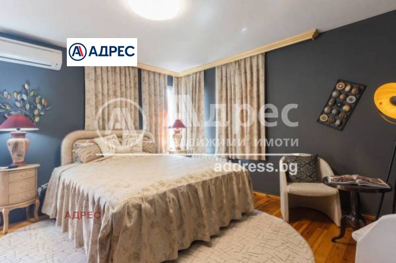Продава  Къща област Добрич , с. Рогачево , 300 кв.м | 98180212 - изображение [4]