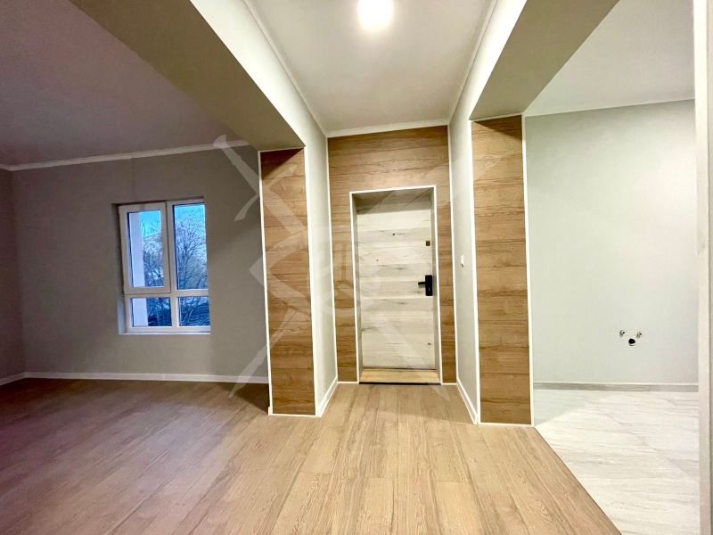 À venda  Casa Burgas , Tcherno more , 101 m² | 77399845 - imagem [9]