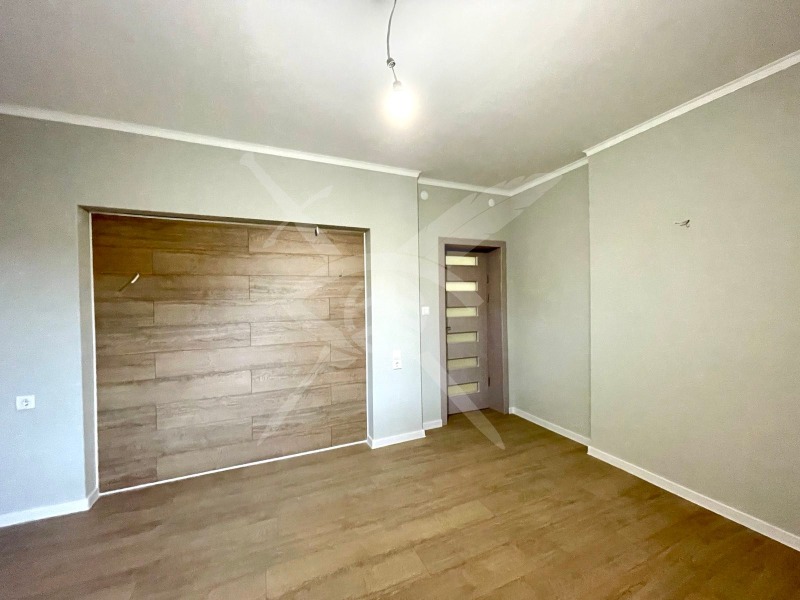 À venda  Casa Burgas , Tcherno more , 101 m² | 77399845 - imagem [8]