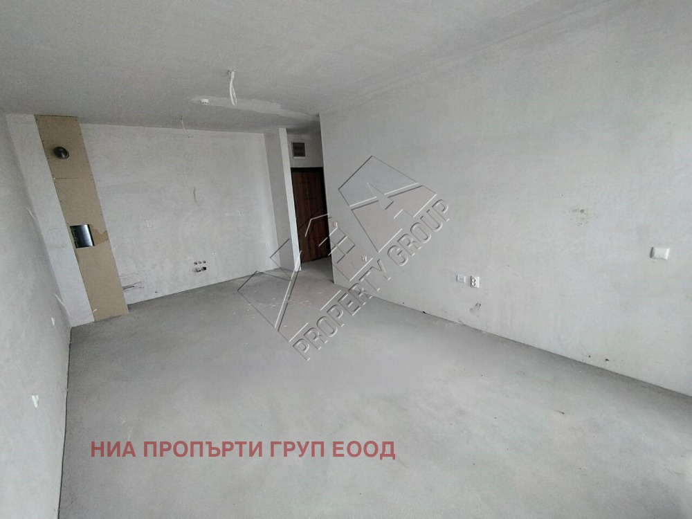 Продава 2-СТАЕН, гр. Бургас, Изгрев, снимка 2 - Апартаменти - 56188715