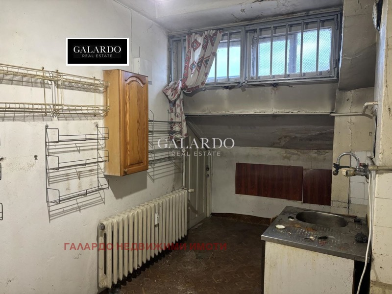 Продава 3-СТАЕН, гр. София, Център, снимка 7 - Апартаменти - 52839587