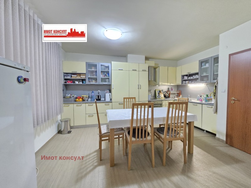 Продава 3-СТАЕН, гр. Пловдив, Кършияка