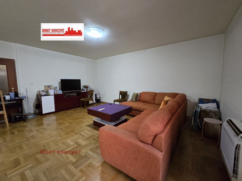 Продава 3-СТАЕН, гр. Пловдив, Кършияка, снимка 6 - Апартаменти - 53174972