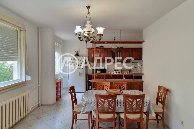 Продава МНОГОСТАЕН, гр. София, Бъкстон, снимка 7 - Апартаменти - 52985483